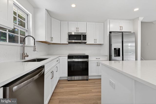 1309 BUTTERFLY LN, Frederick, MD 21703