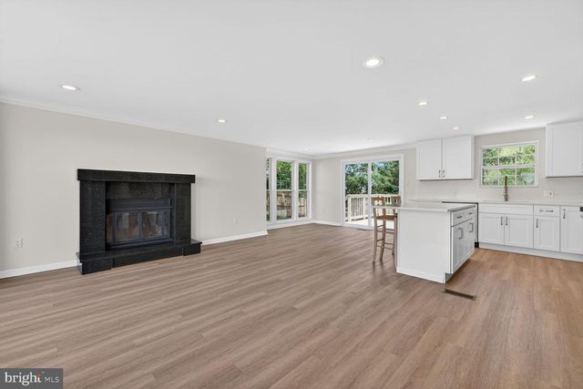 1309 BUTTERFLY LN, Frederick, MD 21703
