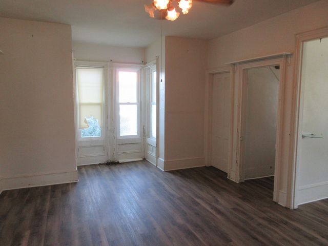 500 N Main Avenue, Milledgeville, IL 61051