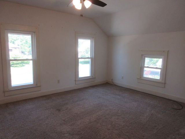 500 N Main Avenue, Milledgeville, IL 61051