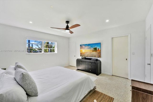 700 S Shore Dr, Miami Beach, FL 33141