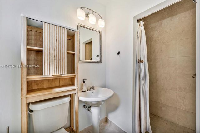 700 S Shore Dr, Miami Beach, FL 33141