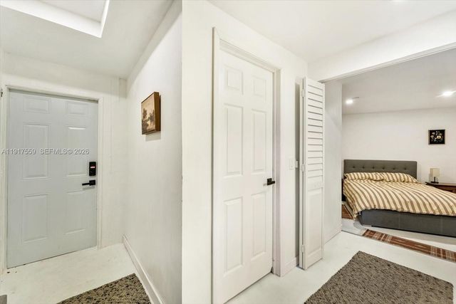 700 S Shore Dr, Miami Beach, FL 33141