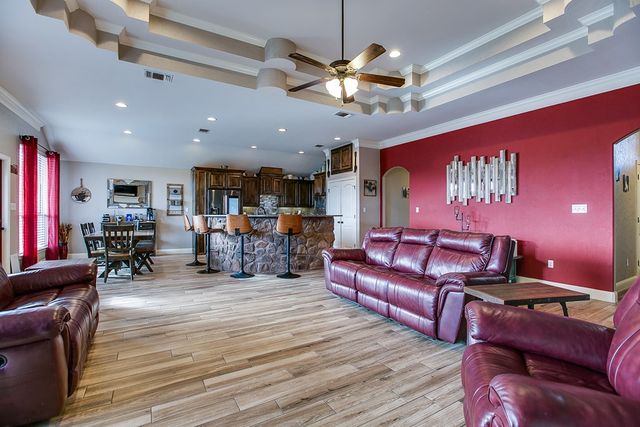 1201 S Crossings Court, San Angelo, TX 76904