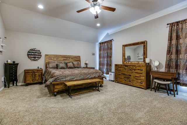 1201 S Crossings Court, San Angelo, TX 76904