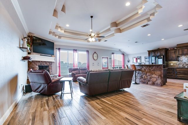 1201 S Crossings Court, San Angelo, TX 76904