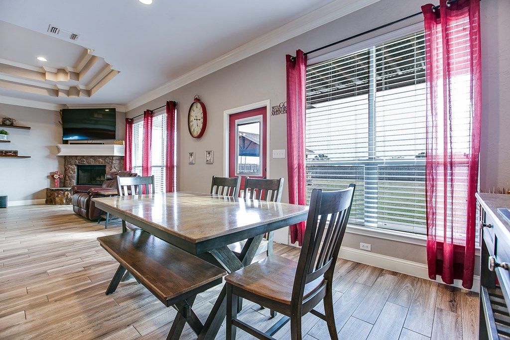 Image 16 of property listing at 1201 S Crossings Court, San Angelo, TX 76904