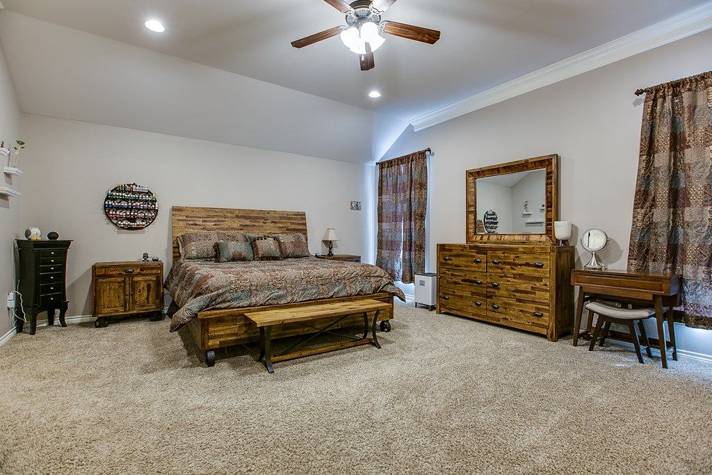 Image 20 of property listing at 1201 S Crossings Court, San Angelo, TX 76904