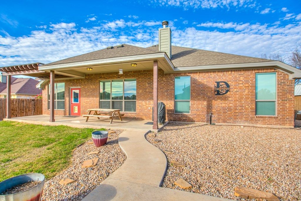 Image 39 of property listing at 1201 S Crossings Court, San Angelo, TX 76904