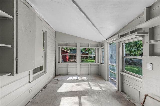 4229 Voncille Street, Haltom City, TX 76117