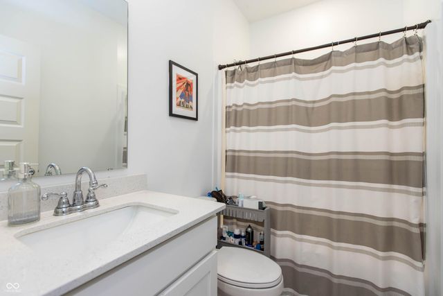 4384 Risen Star Way, Bargersville, IN 46106