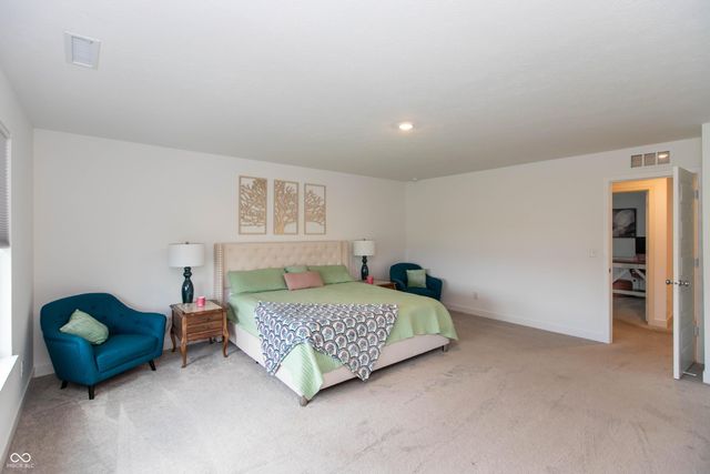 4384 Risen Star Way, Bargersville, IN 46106