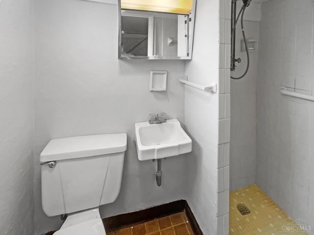 2757 Banning Road, Colerain Twp, OH 45239