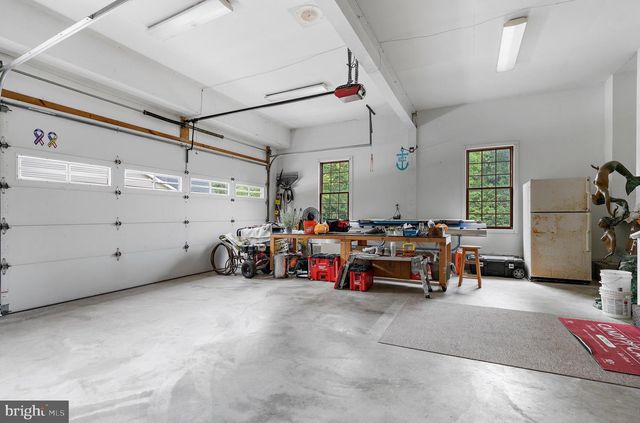 2105 HOLLY NECK RD, Baltimore, MD 21221