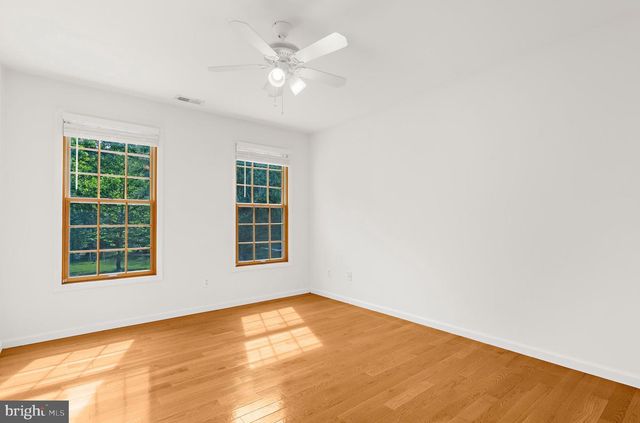 2105 HOLLY NECK RD, Baltimore, MD 21221