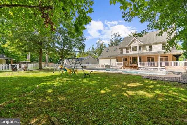 2105 HOLLY NECK RD, Baltimore, MD 21221
