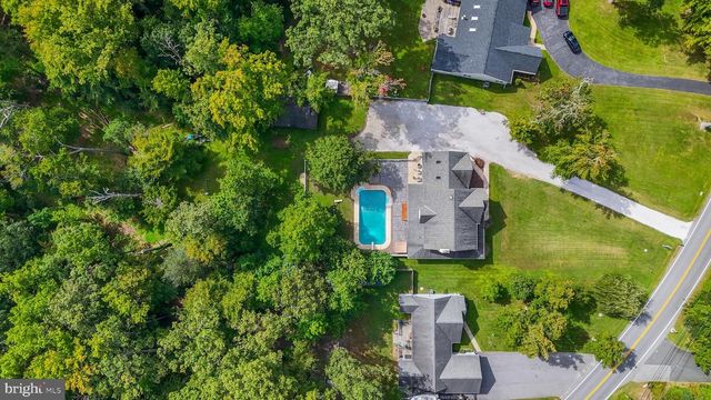 2105 HOLLY NECK RD, Baltimore, MD 21221