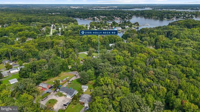 2105 HOLLY NECK RD, Baltimore, MD 21221