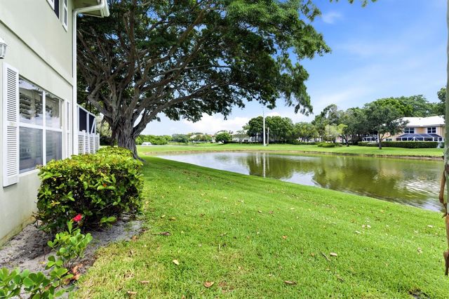 1809 Middleton Way, West Palm Beach, FL 33409