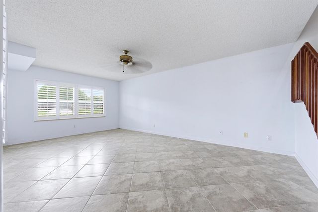1809 Middleton Way, West Palm Beach, FL 33409