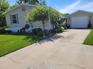 187 Whiporwill Drive 187, Beecher, IL 60401