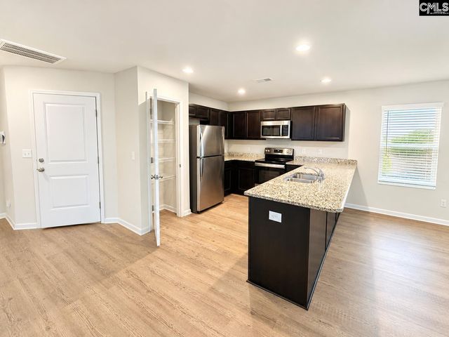 138 Dunkeld Drive, West Columbia, SC 29073