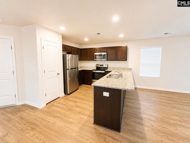 138 Dunkeld Drive, West Columbia, SC 29073