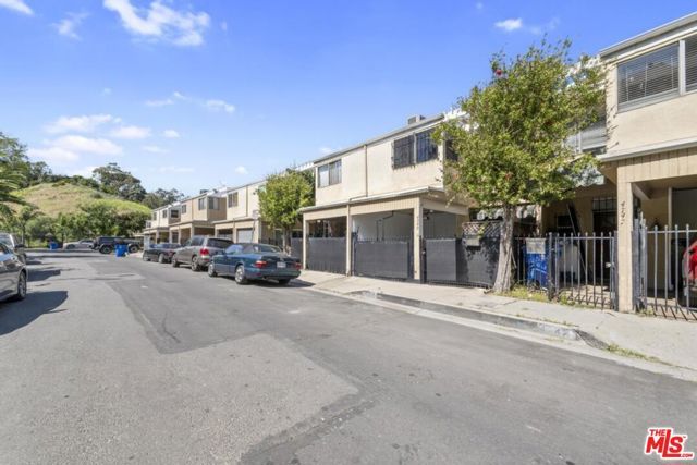 4749 Don Ricardo Drive, Los Angeles, CA 90008