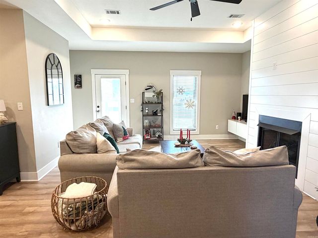 126 Clearwater Dr., Brookland, AR 72417