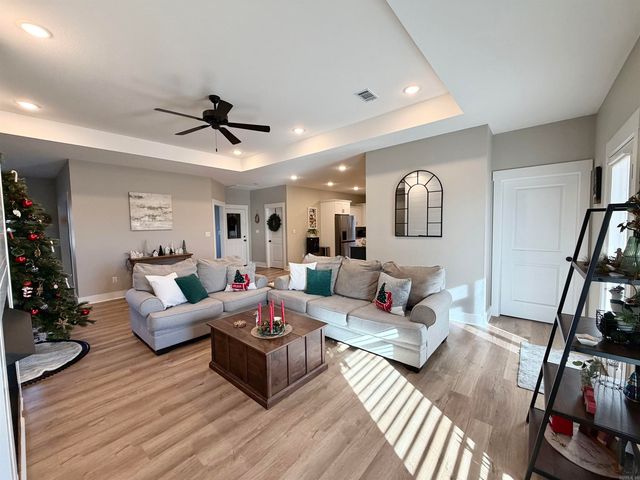 126 Clearwater Dr., Brookland, AR 72417