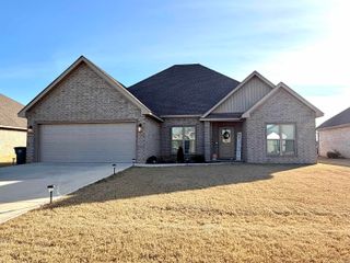 126 Clearwater Dr., Brookland, AR 72417