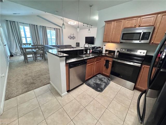 713 Windy Way Unit 108, Newport News, VA 23602