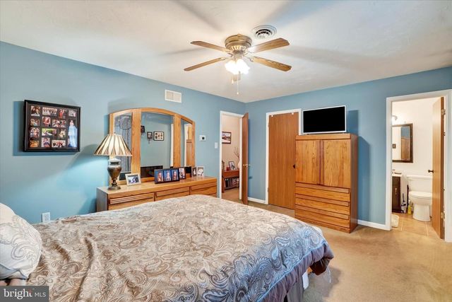 1842 WALNUT BOTTOM RD, York, PA 17408