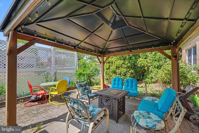1842 WALNUT BOTTOM RD, York, PA 17408