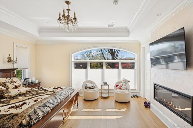 783 Oakleigh Road, North Woodmere, NY 11581