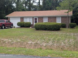 221 Seminole Trail, Wilmington, NC 28409
