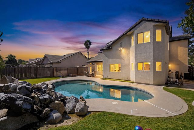9740 N Whitney Avenue, Fresno, CA 93720