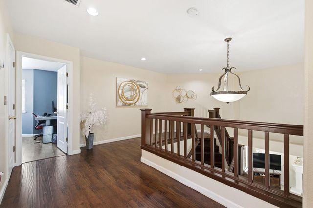 9740 N Whitney Avenue, Fresno, CA 93720