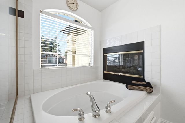 9740 N Whitney Avenue, Fresno, CA 93720