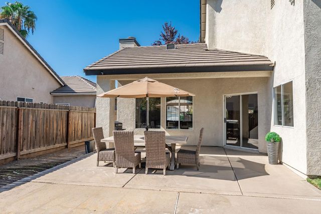 9740 N Whitney Avenue, Fresno, CA 93720