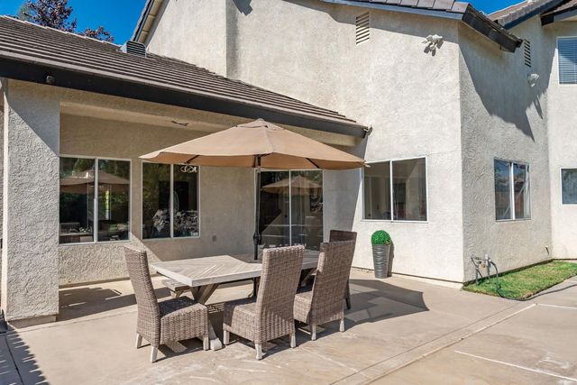 9740 N Whitney Avenue, Fresno, CA 93720