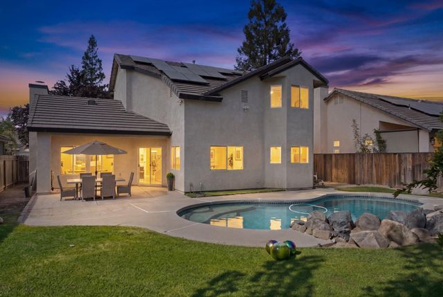 9740 N Whitney Avenue, Fresno, CA 93720
