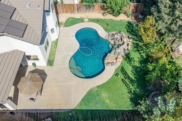 9740 N Whitney Avenue, Fresno, CA 93720
