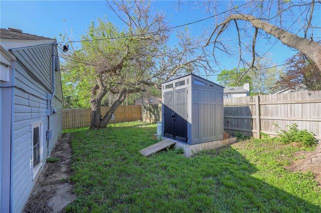 3030 N 75th Terrace, Kansas City, KS 66109