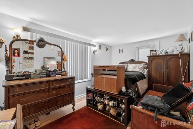 196 Girard Avenue, Franklin, NJ 08873