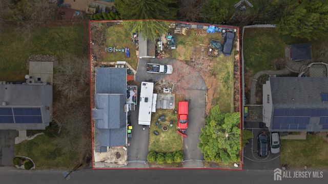 196 Girard Avenue, Franklin, NJ 08873