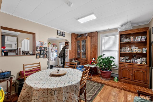 196 Girard Avenue, Franklin, NJ 08873