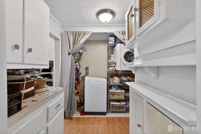 196 Girard Avenue, Franklin, NJ 08873