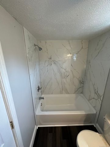 67 Laurel Street, East Hartford, CT 06108