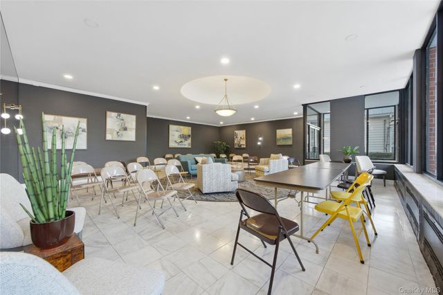 21 Fairview Avenue 426, Tuckahoe, NY 10707